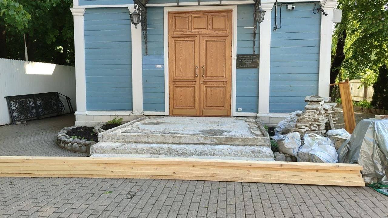 Косметический ремонт нашего храмового комплекса